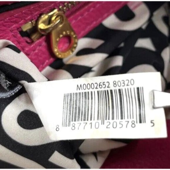 Marc by Marc Jacobs Vintage Fuchsia Pink Leather Spell Out Lining Crossbody Bag - Picture 16 of 16